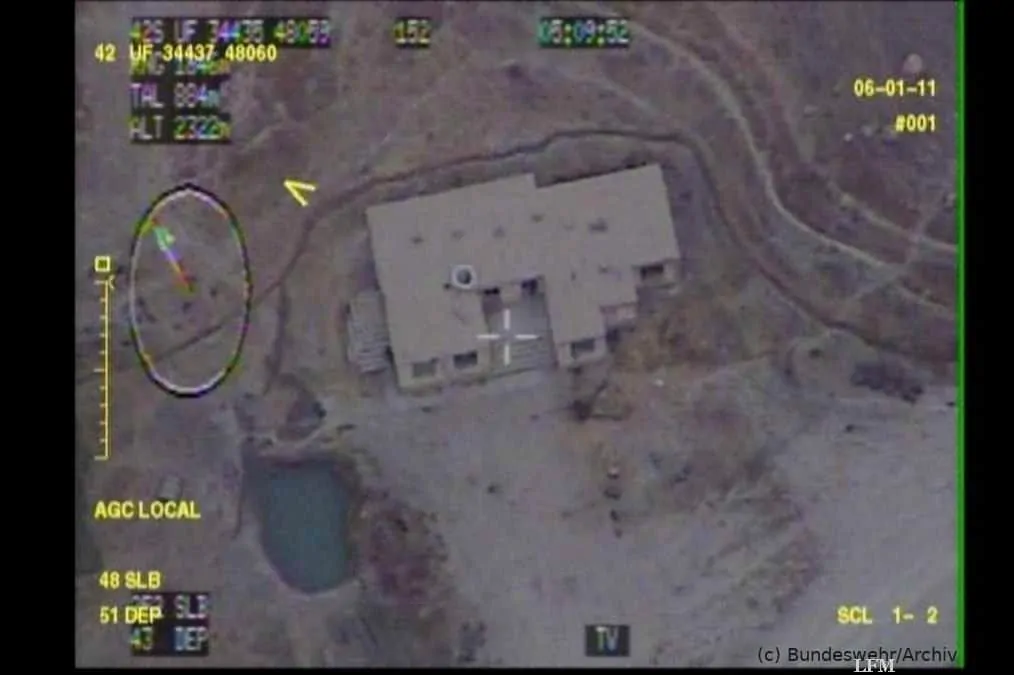 Drohne Heron TP macht im Einsatzgebiet Bilder aus großen Höhen