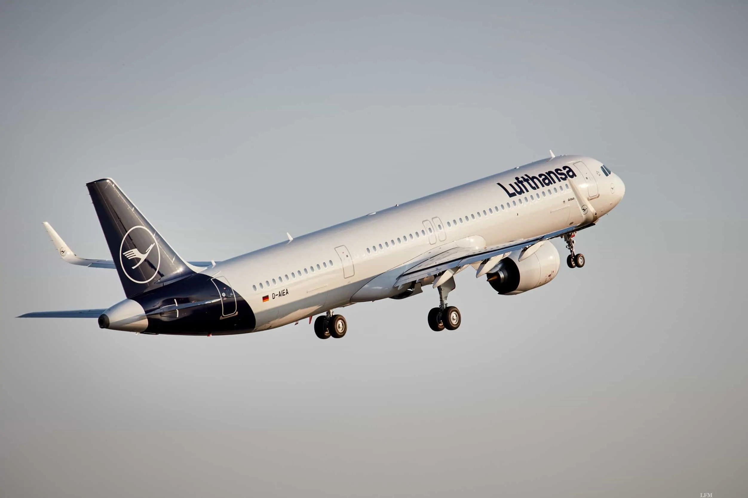 Lufthansa Airbus A321 Neo, AIEA, Takeoff