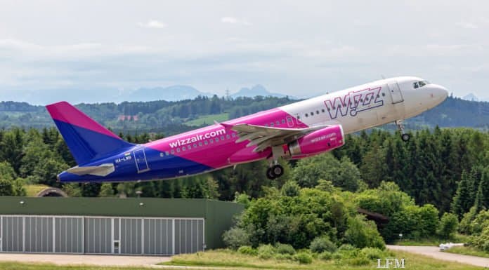 Wizz Air fliegt vom Airport Memmingen nach Bacău Start einer Wizz Air Maschine ab FMM