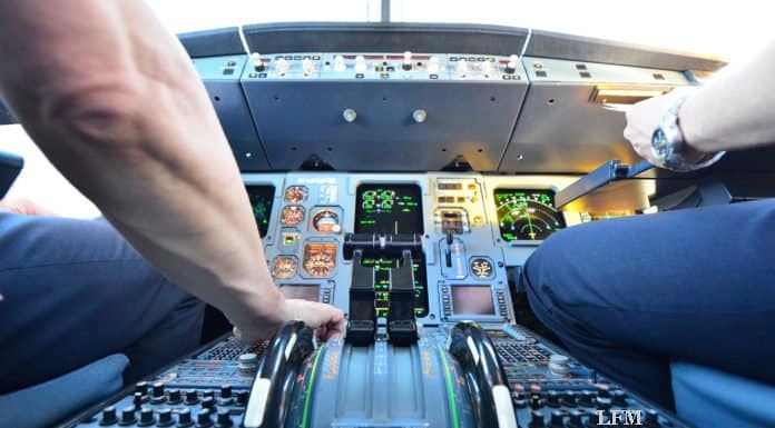 AUA und Eurowings optimieren Verbindungen Österreich – Deutschland Austrian Airlines Airbus A320 - Cockpit
