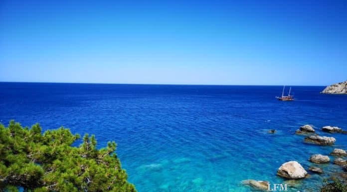 Flug- und Reiseangebot am Salzburg Airport wächst Beliebtes Reiseziel: Die griechische Insel Karpathos