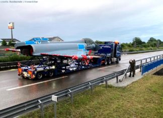 Eurofighter auf der Straße nach Kaufbeuren