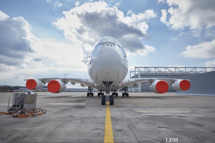 Lufthansa Airbus A380-800 D-AIMB