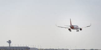 Anflug auf den Flughafen Berlin Brandenburg