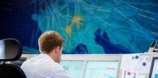 Messflüge für ILS, GBAS und VOR am Flughafen Zürich