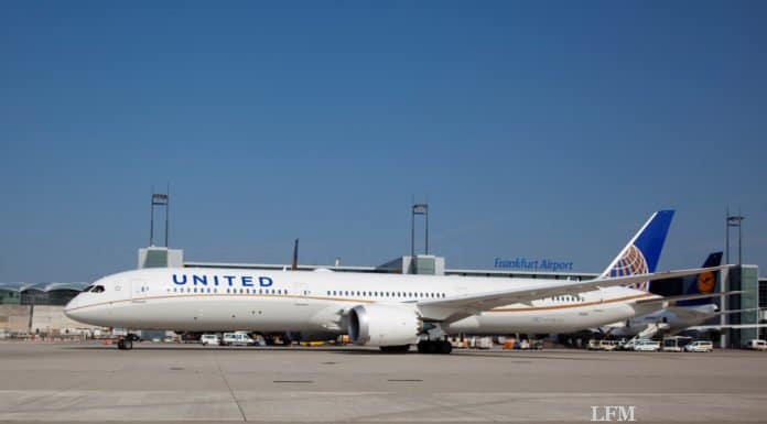 United Airlines fliegt wieder Frankfurt – Chicago United Airlines B787-10 Dreamliner am Flughafen Frankfurt