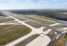 ILS am Flughafen Frankfurt bei Nacht neu vermessen Flughafen Frankfurt Luftaufnahme