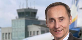 Dr. Marc Cezanne, Geschäftsführer der Flughafen Paderborn/Lippstadt GmbH