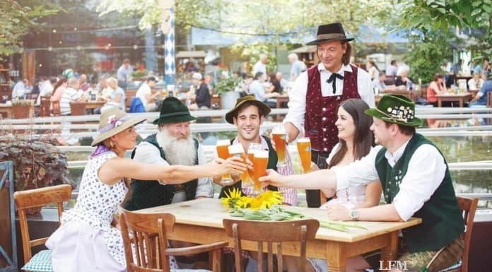 Airbräu Wiesn statt Oktoberfest am Flughafen München Airbräu Wiesn am Flughafen München