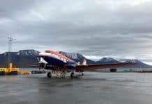 DLR untersucht arktisches Meereis aus der Luft Forschungsflugzeug Polar 6 am Flughafen Longyearbyen, Spitzbergen Forschungsflugzeug Polar 6 am Flughafen Longyearbyen, Spitzbergen