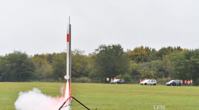 CanSat Explorer Wettbewerb: Bewerbungsphase läuft Start einer Rakete mit CanSats an Bord
