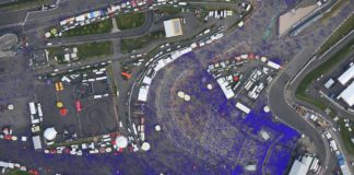 Über­la­ge­rung ei­ner Luft­auf­nah­me mit KI-ba­sier­ter Schät­zung