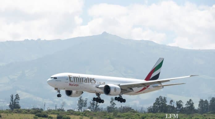 Emirates SkyCargo liefert Lebensmittel während COVID-19 Emirates SkyCargo-Frachter