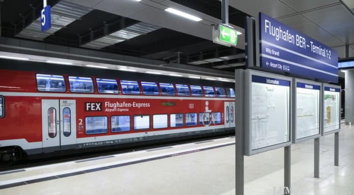 Bahnhof „Flughafen BER – Terminal 1-2“ eröffnet Inbetriebnahme des Bahnhofs "Flughafen BER - Terminal 1-2"