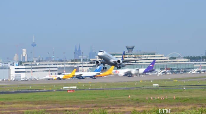 Köln Bonn Airport sperrt große Startbahn Flughafen Köln Bonn sperrt große Startbahn (Foto; Köln Bonn Airport)
