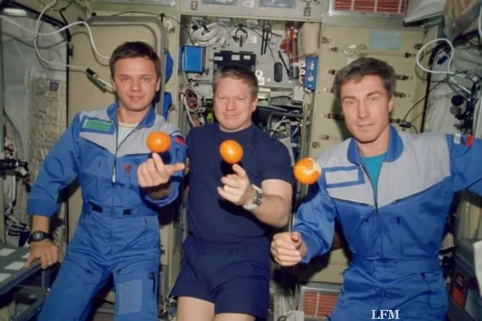 Expedition 1 – Sie haben die ISS zum Leben erweckt Expedition 1 – Sie haben die ISS zum Leben erweckt