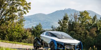 Fron­t­an­sicht des SL­RV