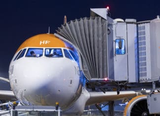 easyJet erweitert Winterflugangebot am BER um Sevilla und London Southend easyJet-Erstflug nach London Gatwick vom Flughafen BER