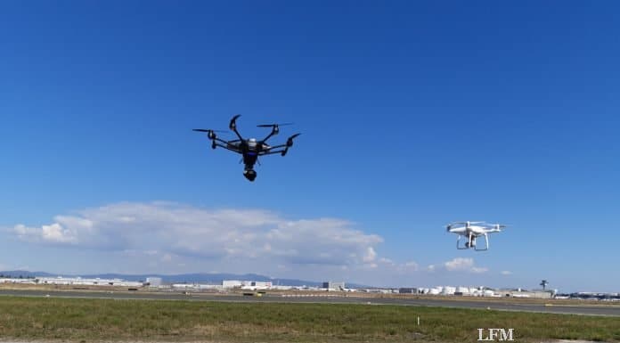 DFS schließt Drohnen-Detektionstests an Flughäfen ab Schwarmaufstieg Yuneec- und DJI-Drohne Frankfurt Vorfeld