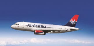 Air Serbia A320 mit V2500-Triebwerken