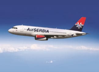 Air Serbia A320 mit V2500-Triebwerken