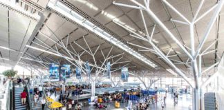 Flughafen Stuttgart bietet wieder Coronatests