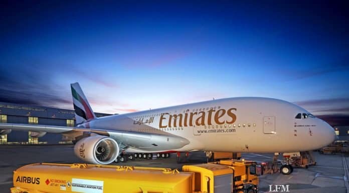 Emirates neuer Airbus A380 fliegt mit Speiseöl nach Dubai Emirates Airbus A380