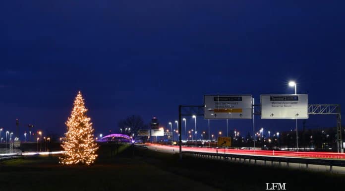 Neuer Weihnachtsbaum am Flughafen München kommt aus Aying Weihnachtsbaum am Flughafen München