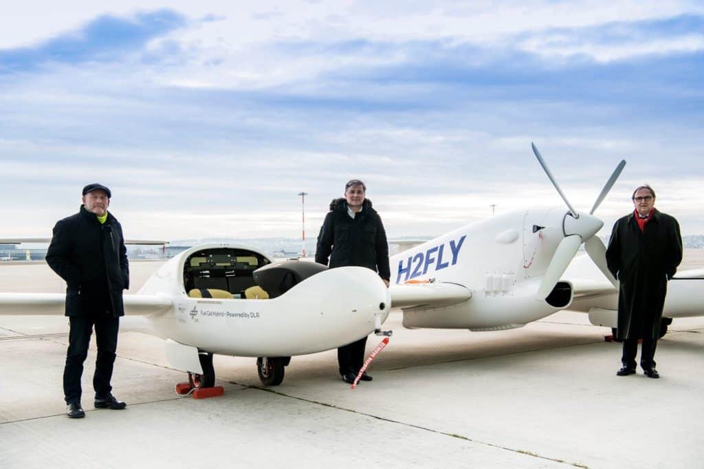 Hy4 Flugzeug mit Wasserstoff-Brennstoffzellen und vier Sitzen