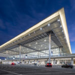 Flughafen Berlin Brandenburg Willy Brandt (BER) bei Nacht