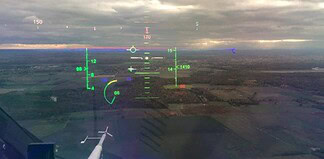 HEDELA-Augmented-Reality-Brille im Einsatz