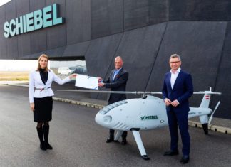 Firma Schiebel erhält Betreiberzeugnis Light UAS Operator Certificate (LUC) für ihren unbemannten Hubschrauber CAMCOPTER® S-100