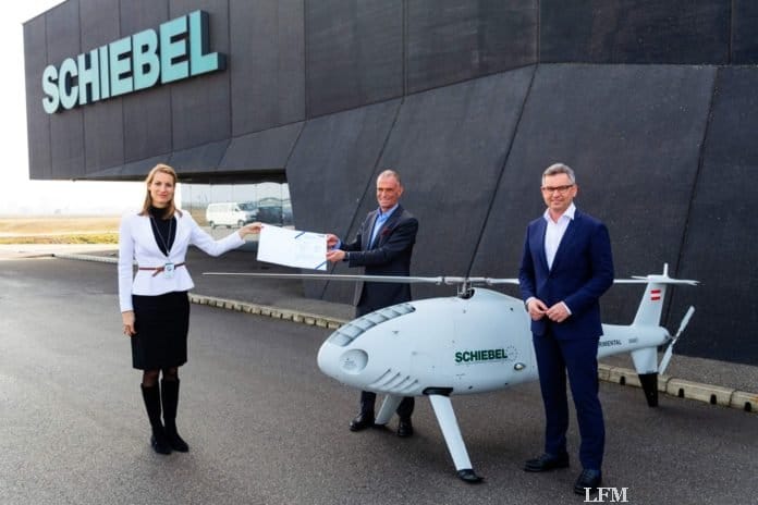 Firma Schiebel erhält Betreiberzeugnis Light UAS Operator Certificate (LUC) für ihren unbemannten Hubschrauber CAMCOPTER® S-100