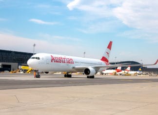 Austrian B767 OE_LAX