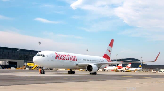 Austrian Airlines verabschiedet die erste Boeing 767 Austrian B767 OE_LAX