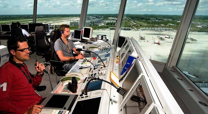 Flugsicherung Frankfurt arbeitet mit neuem Radar Flugsicherheit am Flughafen Frankfurt