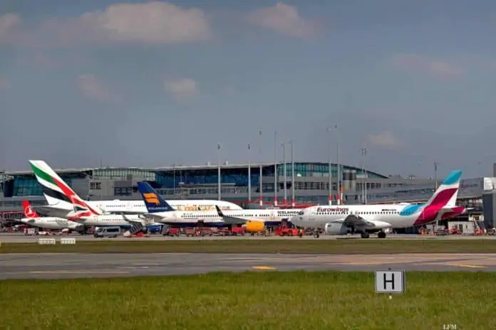 Flughafen Hamburg Apron