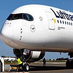 Lufthanssa Airbus A350-900 mit Taufnamen "Erfurt" (Registrierung D-AIXJ)