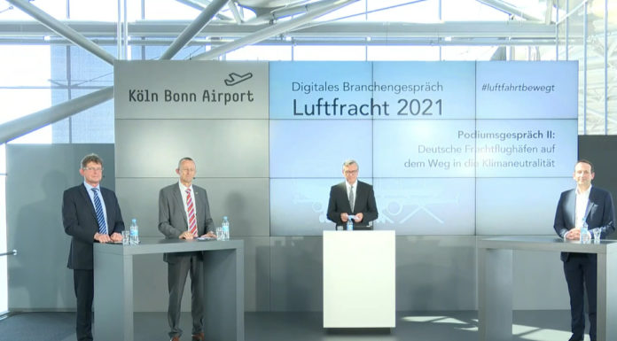BARIG zum Klimaschutz beim Branchengespräch Luftfracht Branchengespräch Luftfracht 2021, v.l. Hoppe (BARIG), Vanneste (Cologne Airport), von Randow (BDL), Prümm (Fraport)