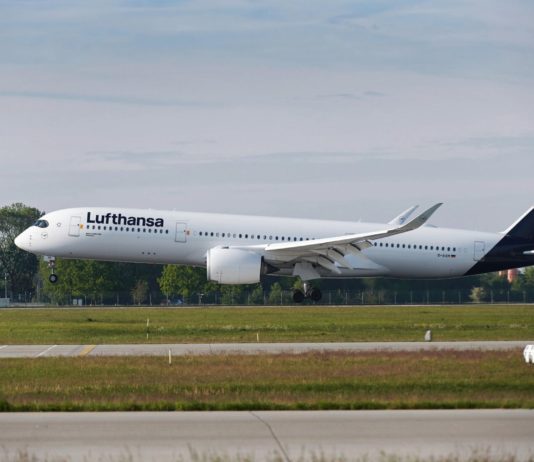 Lufthansa Airbus A350 XWB