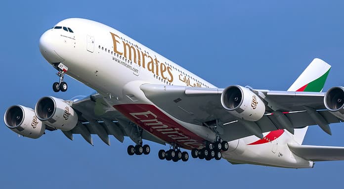 Emirates Group erzielt neues Rekord-Halbjahresergebnis Emirates-Flaggschiff Airbus A380