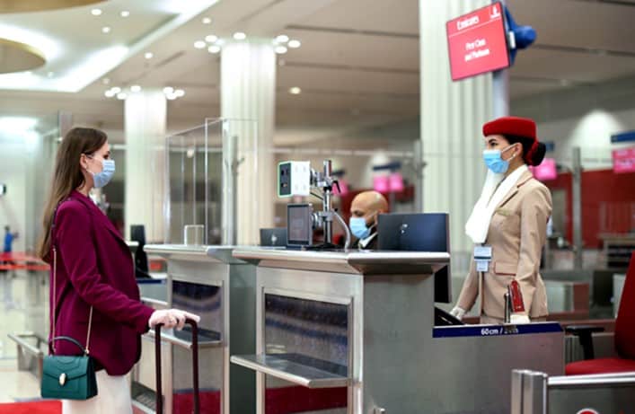 Emirates führt den IATA Travel Pass auf sechs Kontinenten ein