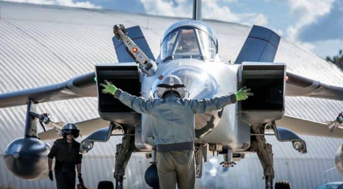 Kampfflugzeug Tornado: Ende der Flug-Lebenszeit naht Fast 50 Jahre nach seiner Einführung 1981 wird der Tornado 2030 in den wohlverdienten Ruhestand gehen.