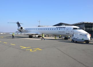 Lufthansa Airliner am Paderborn-Lippstadt Airport