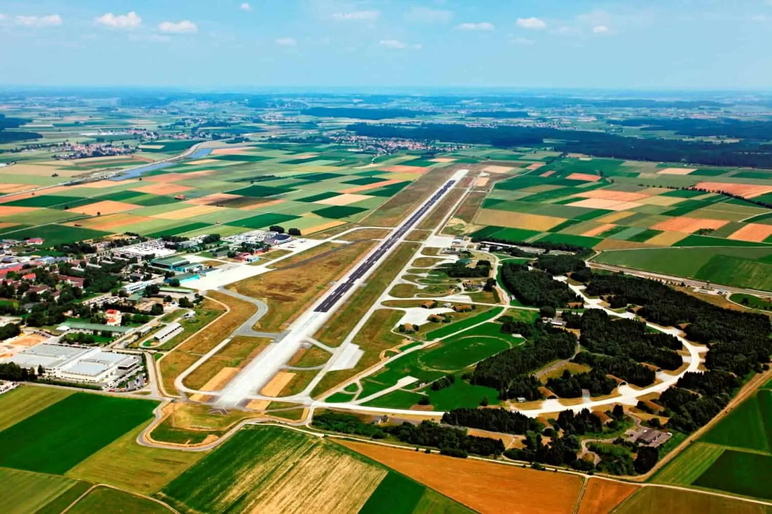Luftaufnahme Flughafen Memmingen