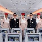 Emirates sucht FlugbegleiterInnen