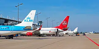 KLM-Corendon-Privatjets-Tower-Terminal am Flughafen Nürnberg