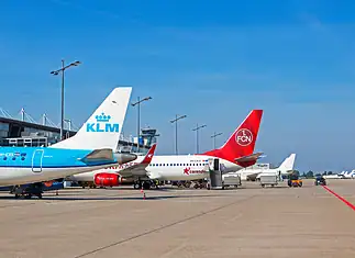 KLM-Corendon-Privatjets-Tower-Terminal am Flughafen Nürnberg