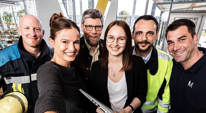 Flughafen München bleibt Top-Arbeitgeber trotz weniger Arbeitsplätzen Mitarbeiter:innen am Flughafen-Campus