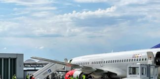 Sanitätsflug einer MedEvac Boeing 737 am PAD